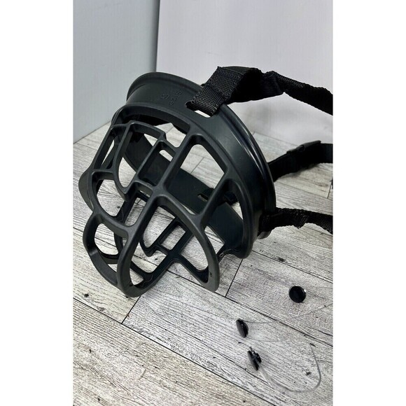 Dog Muzzle With Slow Feeder Pad Basket Muzzle For Large Dogs In Training - Picture 3 of 6